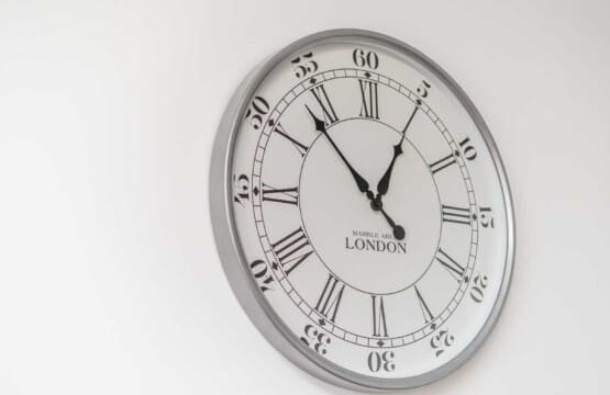 48997107d6d18c8ac4a36ef7ab5583196a80ffd5b17212e3084d6bd9056fa0e0 v0 w1280xh0 rDEF.jpg